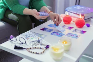 Creating a Daily Tarot Ritual: Your Path to Clarity and Self-Care